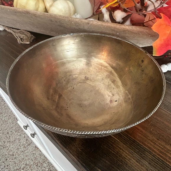 Vintage Indian Etched Brass Decorative Bowl Bottom Stamped India 1 of 30. - Picture 5 of 7